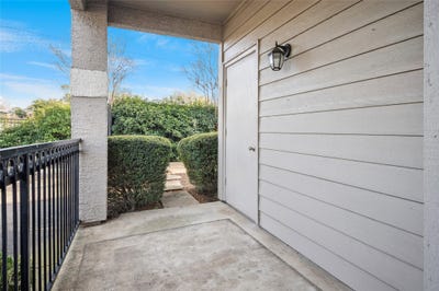 /international/us/2601-preston-road-plano-tx-110104608193/