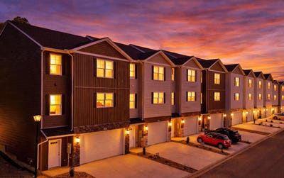 /international/us/294-red-oak-lane-morgantown-wv-110107722448/