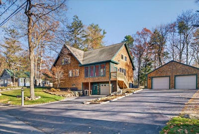 /international/us/90-basin-road-windham-me-110120685514/