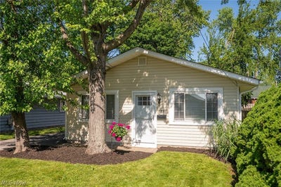 /international/us/655-orchard-road-willoughby-oh-110108377676/