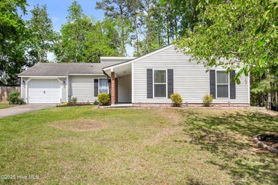 /international/us/620-shadowridge-road-jacksonville-nc-110108569583/