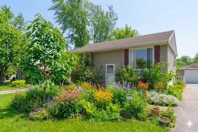 /international/us/216-e-rose-street-glenwood-il-110108022948/