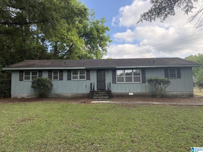 /international/us/328-wheeler-street-sylacauga-al-110107867963/
