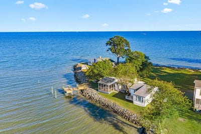 /international/us/95-connies-lane-reedville-va-110120553081/