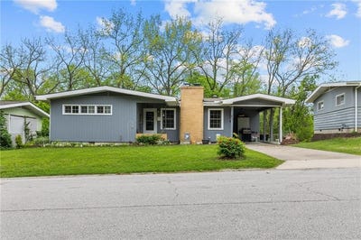 /international/us/1014-anderson-street-warrensburg-mo-110107552808/