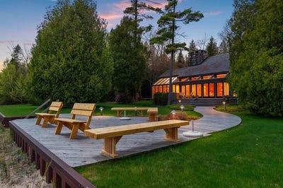 /international/us/8654-stone-mill-ln-baileys-harbor-wi-110108495763/