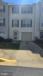 /international/us/7513-arcade-court-landover-md-110106600151/
