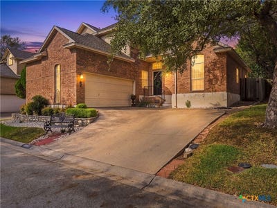 /international/us/19107-evening-trail-drive-san-antonio-tx-110119985365/