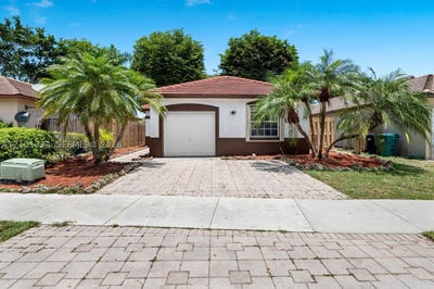 /international/us/14613-sw-155th-pl-miami-fl-110110406636/
