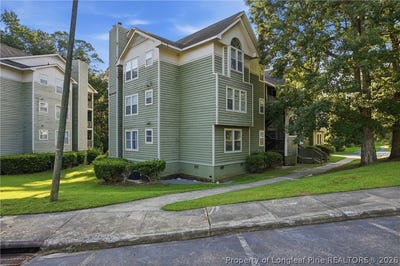 /international/us/6720-willowbrook-drive-fayetteville-nc-110110016907/