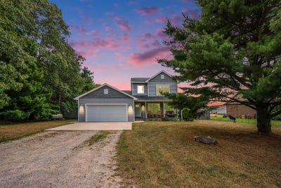 /international/us/29171-62nd-avenue-lawton-mi-110101151546/