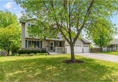 /international/us/116-hill-street-montrose-mn-110108357075/