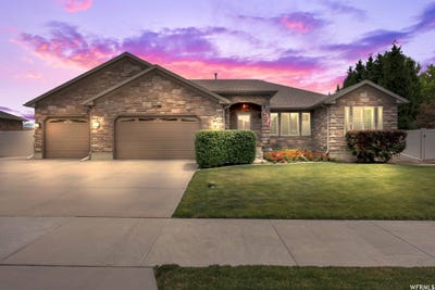 /international/us/11159-s-via-encantada-way-w-south-jordan-ut-110108298620/