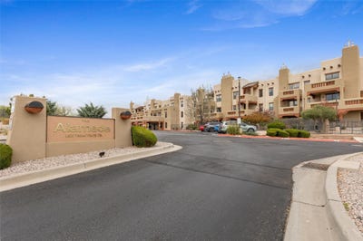 /international/us/1405-vegas-verdes-santa-fe-nm-110107002121/