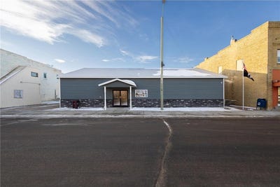 /international/us/317-studdart-avenue-graceville-mn-110099181190/