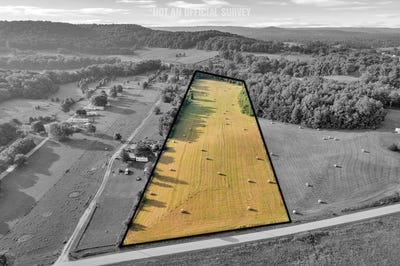 /international/us/1190-horton-road-sparta-tn-110100619437/