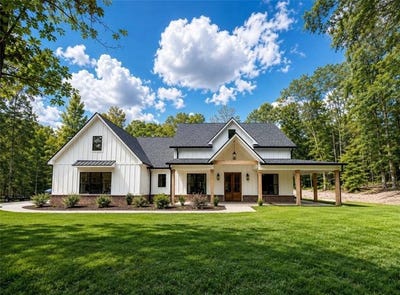 /international/us/16-stratford-way-kingston-ga-110120017888/