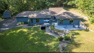 /international/us/140-burlingame-rd-smithfield-ri-110109208847/