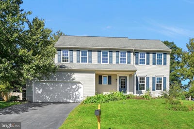 /international/us/85-village-spring-lane-reinholds-pa-110120589110/