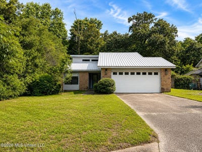 /international/us/3119-breezy-hill-lane-ocean-springs-ms-110108502493/