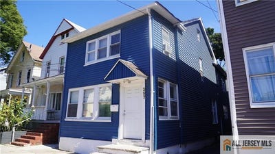 /international/us/297-seaman-street-new-brunswick-nj-110119688020/