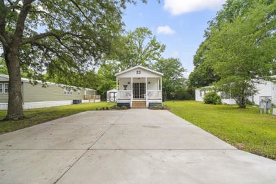 /international/us/23-crooked-island-circle-murrells-inlet-sc-110108398542/
