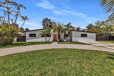 /international/us/15020-ne-7th-ave-miami-fl-110101246277/?lang=en