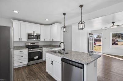 /international/us/3728-cardinal-lane-portsmouth-va-110106784267/