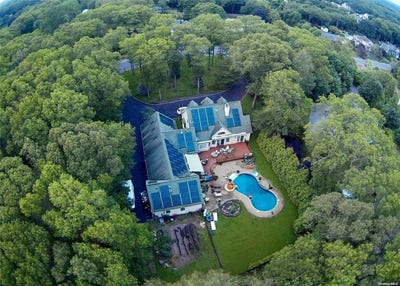 /international/us/116-raynor-road-ridge-ny-110096112437/