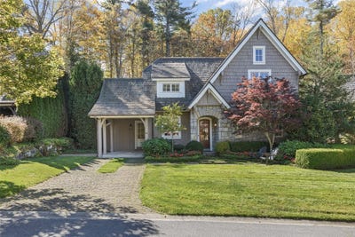 /international/us/22-old-edwards-circle-lot-22-highlands-nc-110102970921/