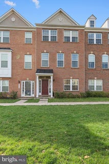 /international/us/8817-bentfield-drive-manassas-va-110107160211/