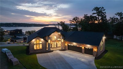 /international/us/1254-darwin-drive-osage-beach-mo-110100614114/?lang=zh-tw