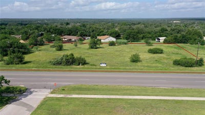 /international/us/1401-main-st-liberty-hill-tx-110104488316/