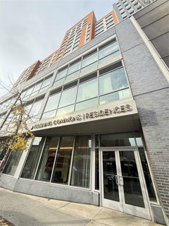 /international/us/13835-39th-avenue-flushing-ny-110103693613/