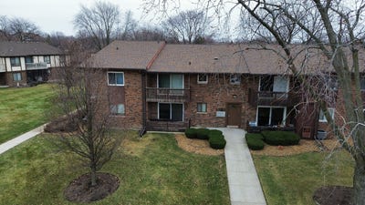 /international/us/18053-live-oak-court-tinley-park-il-110104411333/