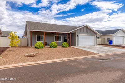 /international/us/1096-e-adams-street-snowflake-az-110108768288/