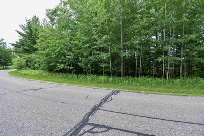 /international/us/2416-eagle-summit-stevens-point-wi-110109005094/