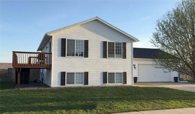 /international/us/520-elliot-drive-se-grand-meadow-mn-110107394323/