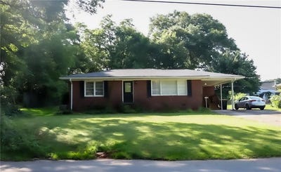 /international/us/88-greene-street-ne-fairburn-ga-110100618950/
