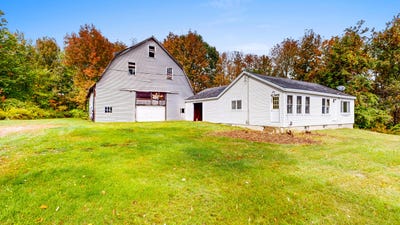 /international/us/169-center-road-litchfield-me-110120042673/