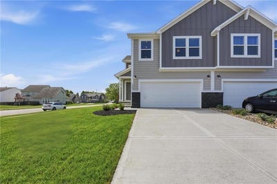 /international/us/1303-s-4th-street-e-louisburg-ks-110105089465/