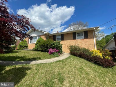 /international/us/9221-davidson-street-college-park-md-110108364190/
