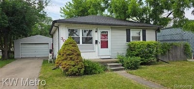 /international/us/30-w-maxlow-avenue-hazel-park-mi-110108906691/