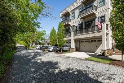 /international/us/1079-canton-street-roswell-ga-110107869958/