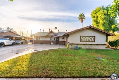 /international/us/651-maple-ave-holtville-ca-110103509614/
