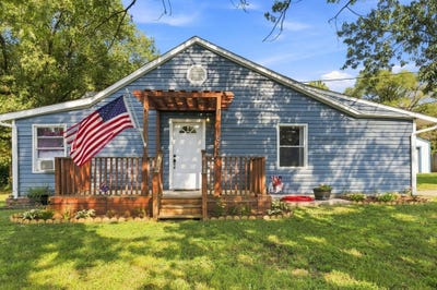 /international/us/623-s-center-street-granby-mo-110119548863/