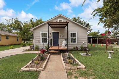 /international/us/308-e-davis-avenue-alvarado-tx-110100692973/