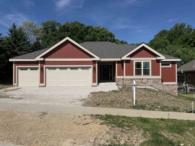 /international/us/3-savannah-parkway-deerfield-wi-110105877377/