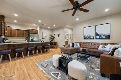 /international/us/5898-apollo-way-lakeside-az-110107047705/