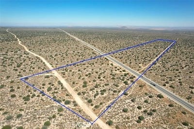 /international/us/0-hwy-138-llano-ca-110107253366/